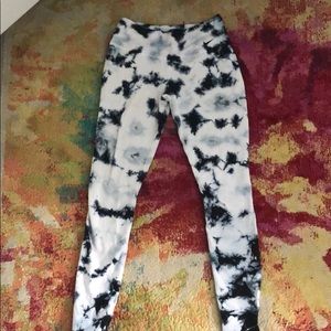 Women’s Nike tights